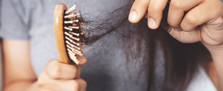 Was tun bei Haarausfall? 10 Lebensmittel für gesunde und schöne Haare